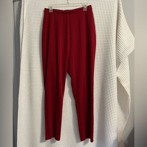 AVENUE Burgundy stretch pants size 14/16.